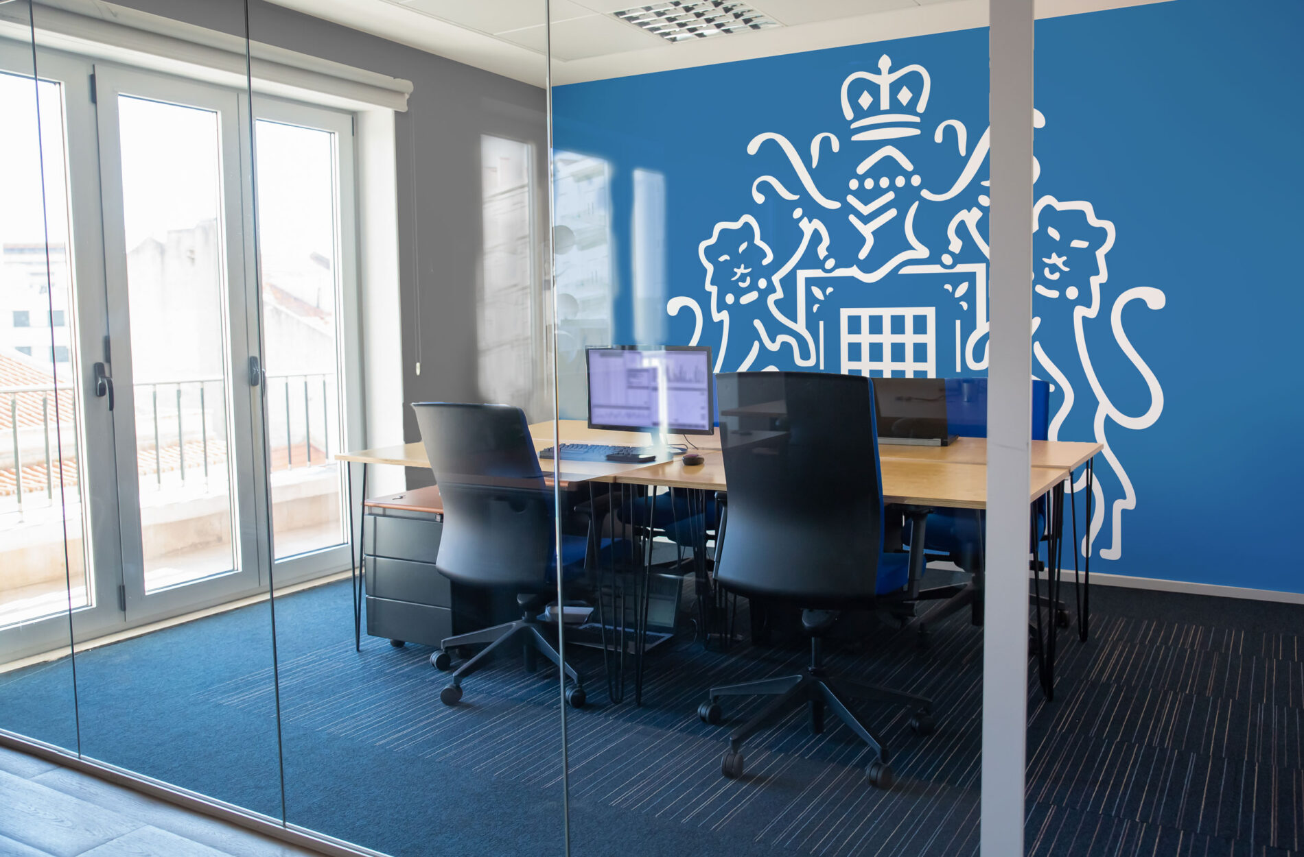 Beyond London Met Police Branding Marketing communications Work Place branding Work Place interior Design Signage & Wayfinding Customer Experience design