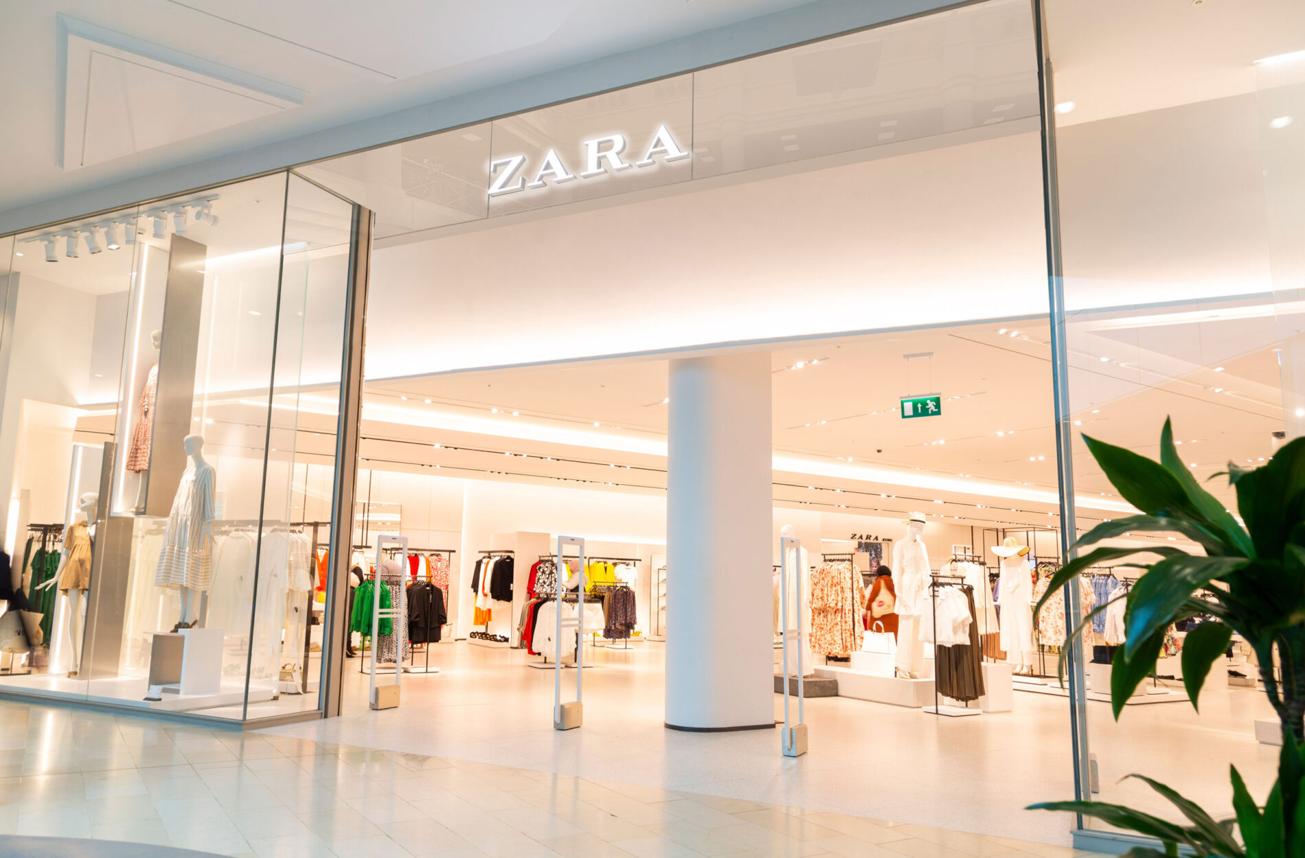 Beyond London Highcross Shopping Centre Retail Design management Asset Enhancement Customer Experience design